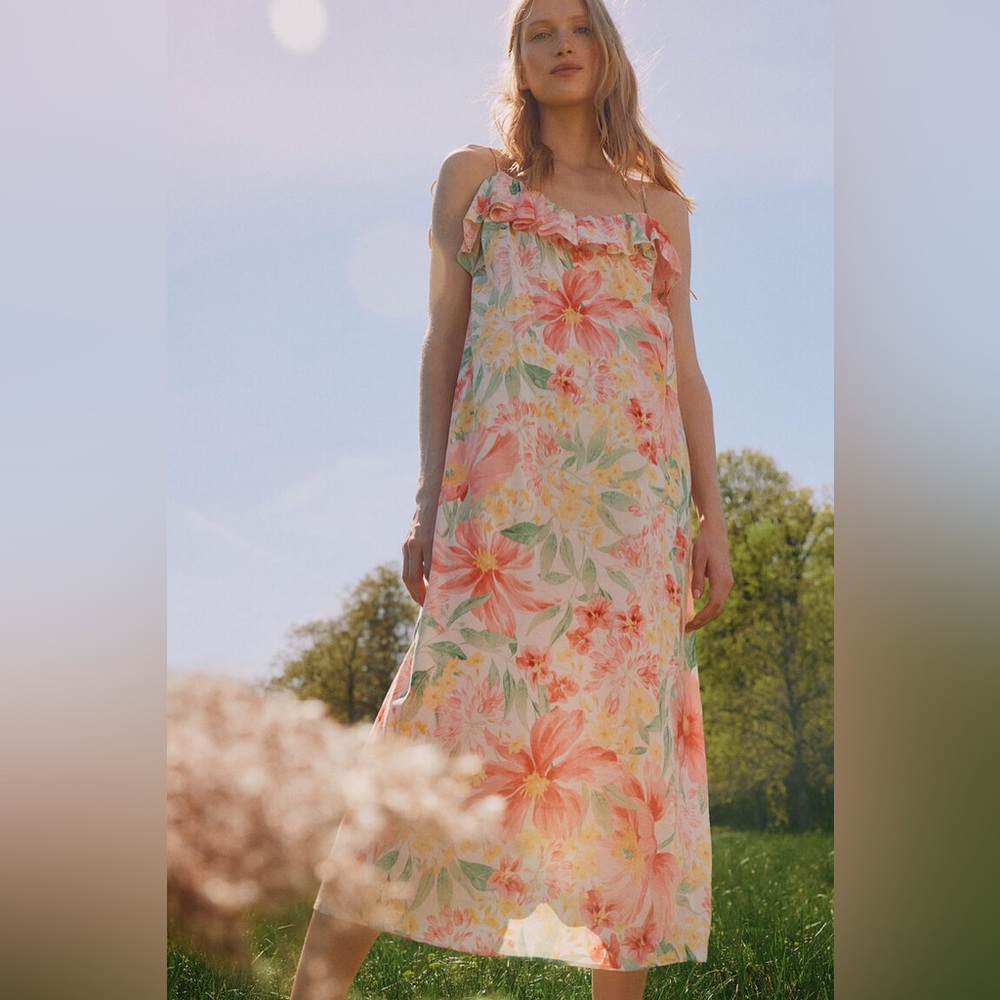 H&M Floral Ruffle Dress   NWT